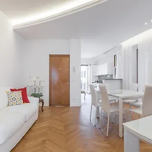  Apartment Luxury On Grand Canal By Wonderful Italy Italy